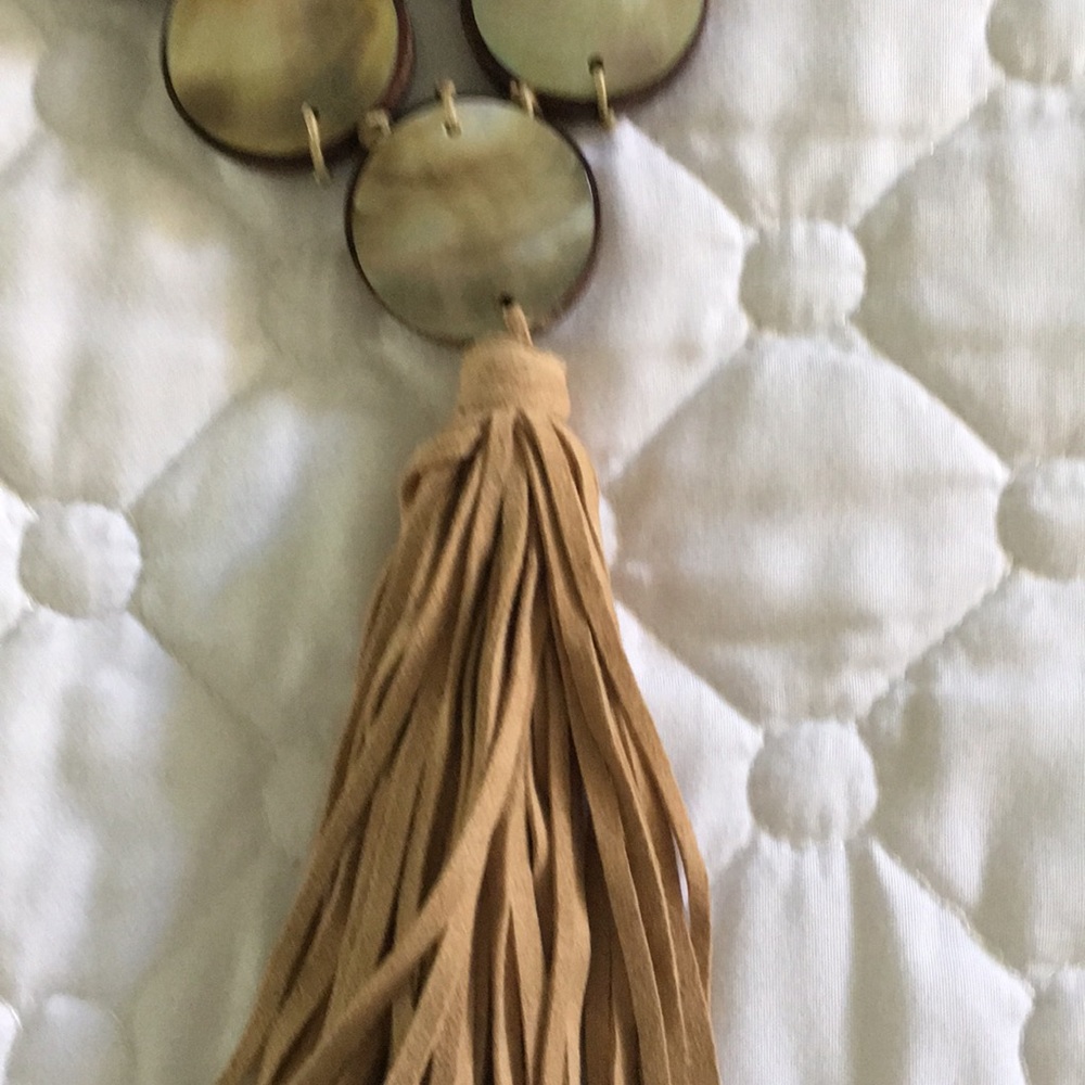 Necklace - Picture 3 of 4